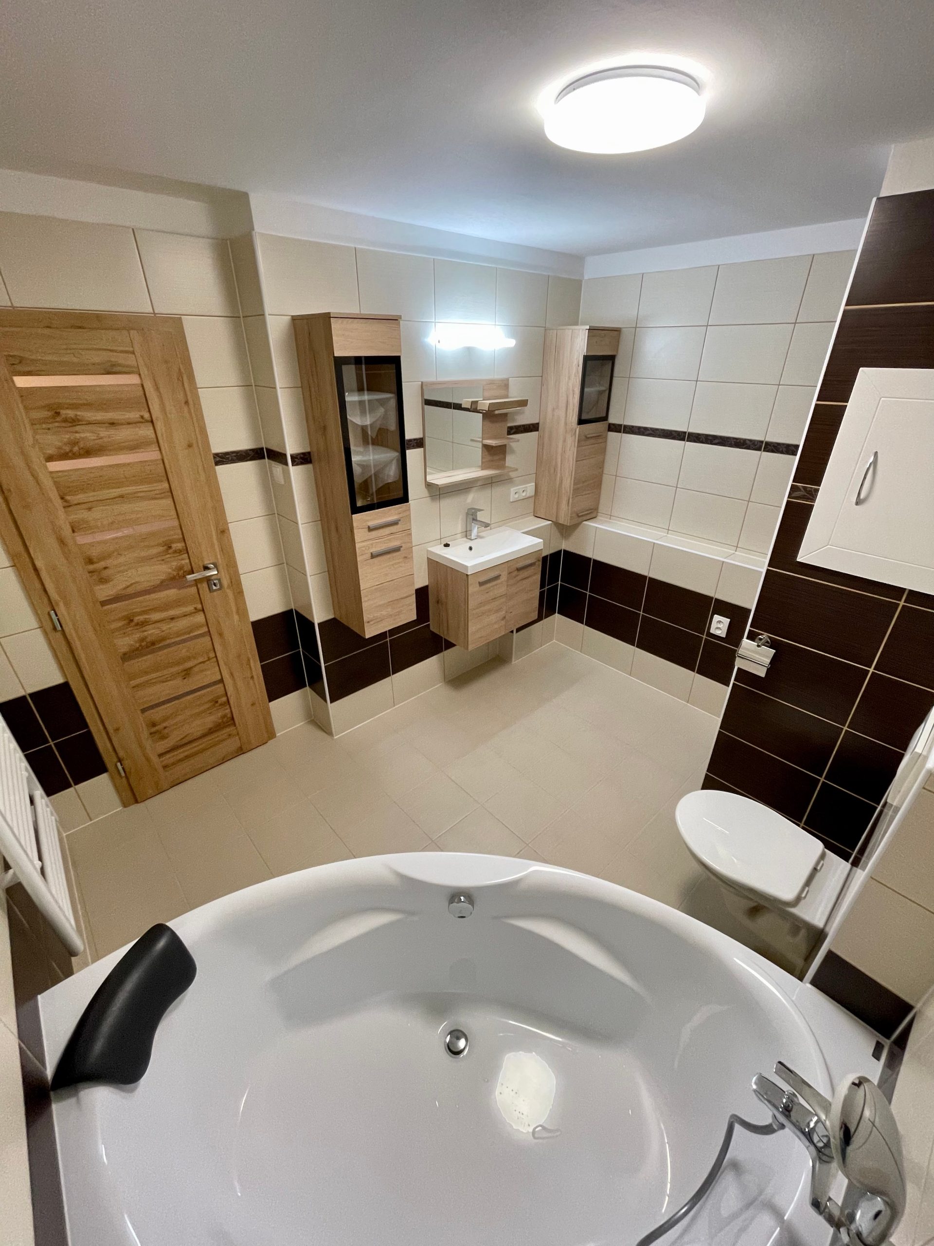 Nízkonákladová rekonstrukce koupelny